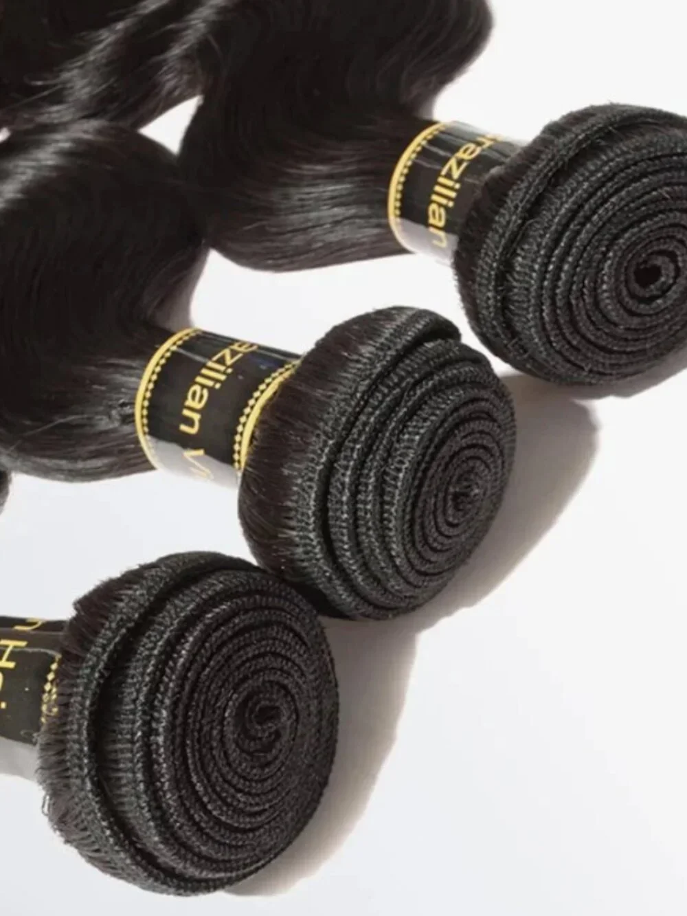 100% Human Hair Body Wave Bundles - 2 Luxurious & Natural Bundles 16'' & 18''